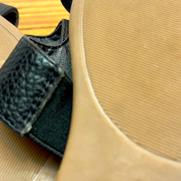 Sonoma Women's Black Flat Slip-On Sandals: S-6.5 - Picture 3 of 5